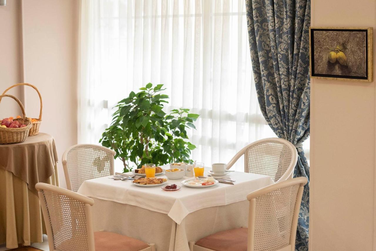 Hotel Kierion Kardítsa Buitenkant foto